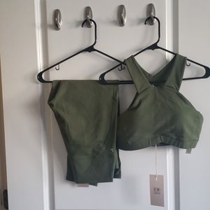 Demi Lovato Fabletics set